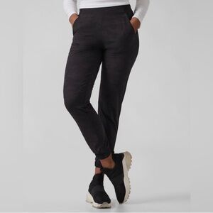 Athleta Black Camo Brooklyn Jogger Pants Size 16